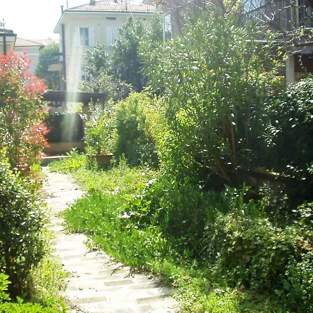 Barbara Apartmán Pesaro